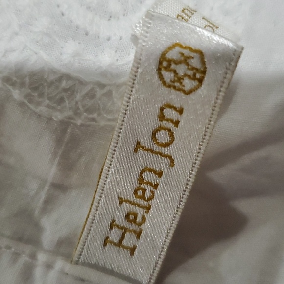 Helen Jon white embroidered beach cover-up with belt - Picture 5 of 7